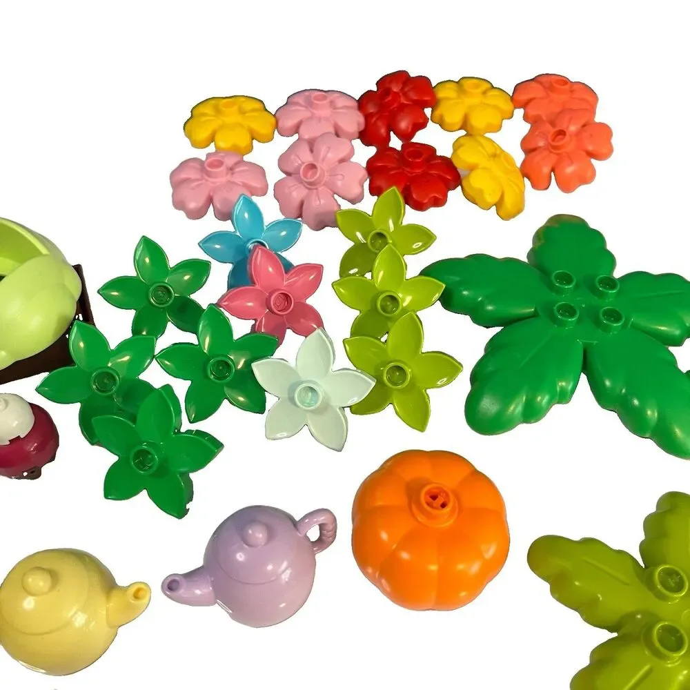 LEGO DUPLO Unique Lot Of 35 Pieces Palms, Flowers, Teapots, Pineapple - Picture 4 of 9